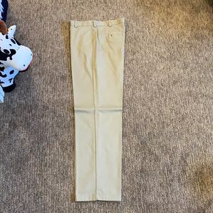 Men’s IZOD khaki pants
